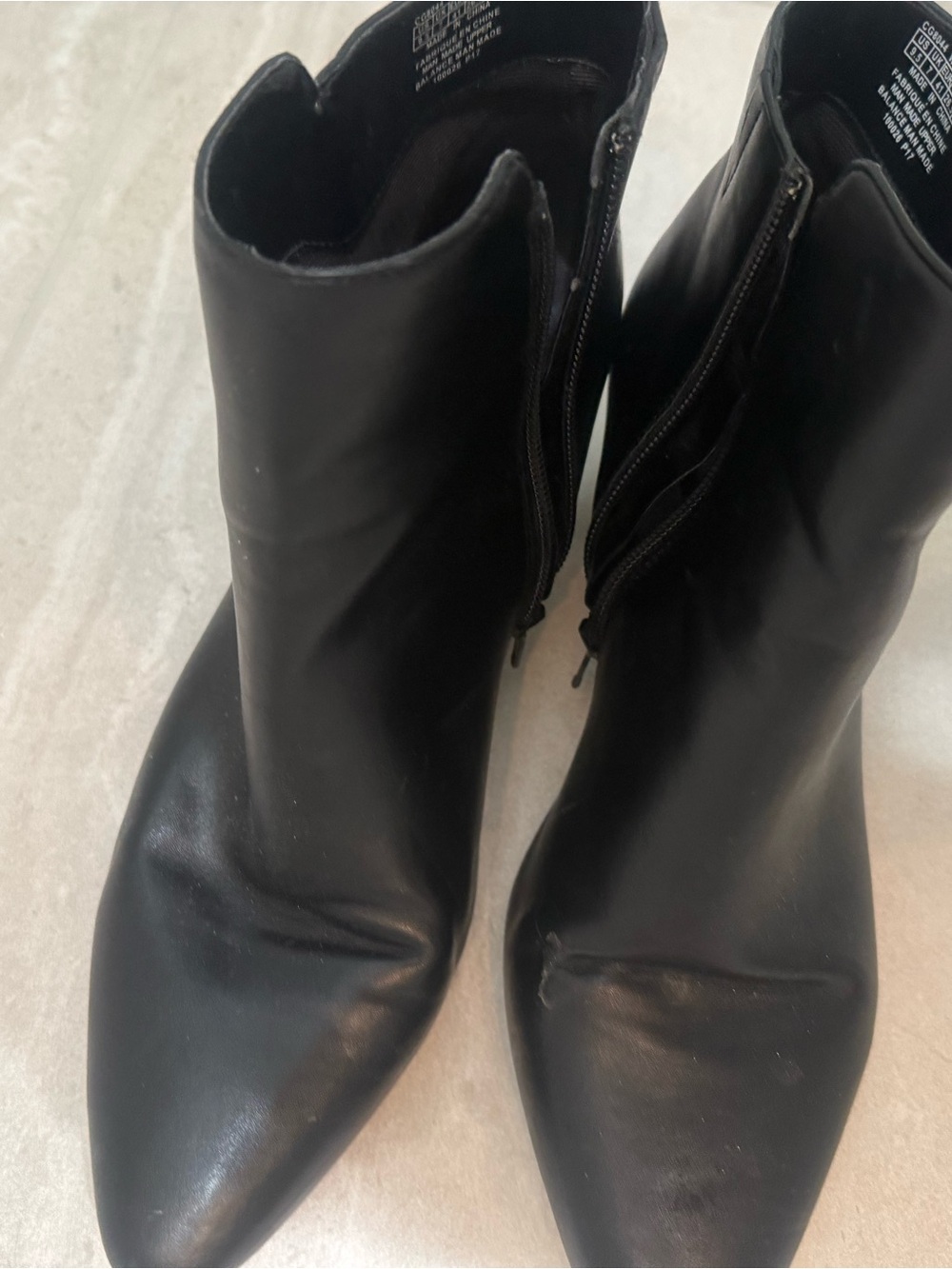Rockport Black Pointed Toe Ankle Booties - Picture 2 of 5